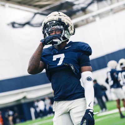 db @pennstatefball | ig: @zion.tracy