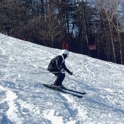 30歳。デジLIG卒業生🙌 デザイナー専攻意外にWord PressとPHPも受講してました。AdobeクリエイティブカレッジIllustrator4期生。趣味→ゲーム(25年生)釣り🎣 (7年生)バイク🏍️ (11年生)スキー⛷️ (1年生)スノーボード🏂(11年生)