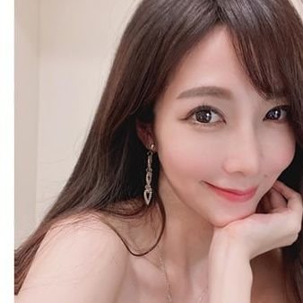 4KFTy8E5C996094's profile picture. 