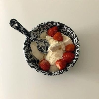 east__73's profile picture. 03💐