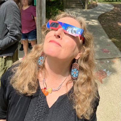 Fan of Florida. Writer lady. Reporter for decades. Enviro. Opinions mine. Retweets are not endorsements. Also at Threads now https://t.co/W9qs88lbSh