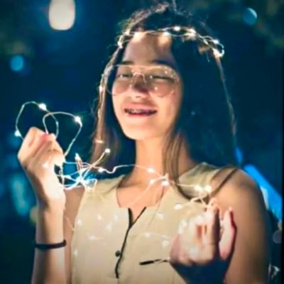 _ivyinthehouse's profile picture. 