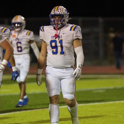 c/o 2025| DE/DT| 6’1 260lbs| 2nd team all district 5-6A