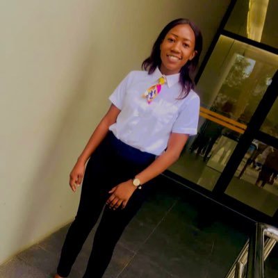 VioletchandaC's profile picture. software Engineering Student . A girl that loves Tech.  web Development, love reading