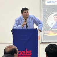 Hitansh Dwivedi (@hitanshdwivedi) 's Twitter Profile