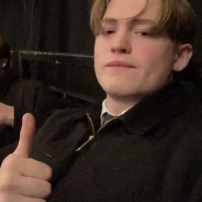 wllmnscrown's profile picture. hii🎀 | 18🌷| 👩‍❤️‍💋‍👩👩‍❤️‍💋‍👨| if ur under 14 or over 25 DNI🫶🏻 |