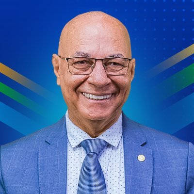 Deputado Federal por Goiás pelo 2º mandato. Eleito o melhor parlamentar do estado e trabalhando para o desenvolvimento do povo goiano.