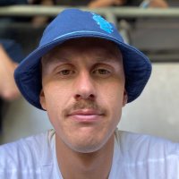 Georg (@georglovs) 's Twitter Profile Photo