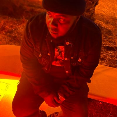 Thatflyboy23's profile picture. Trust no one