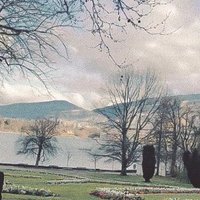 April (@heyaprill) 's Twitter Profile