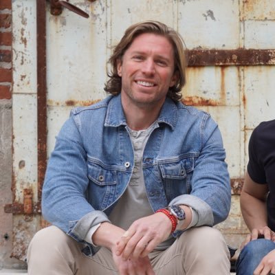 CMO Edley’s Restaurant Group. Former Founder/CEO of @parachutedotco & @campingwithdogs. | IG: @NashvilleRyan
