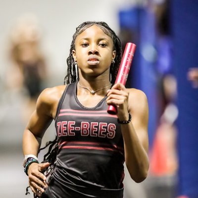 Zion-Benton Township High School '27/Varsity Sprinter/200m/400m/4 x 4 Relay/@BeeLinked