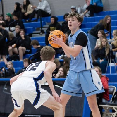 2025 PG/SG 🏀  II West Jordan HS Varsity #4  II Salt Lake City
4.0 GPA High Honors Student
@UtahLegacyBall 17U #4