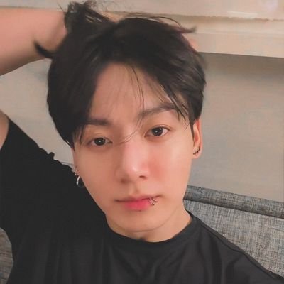 Jeon_tkk Profile Picture