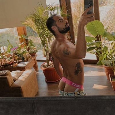 Cuenta de exhibición, cuenta personal: @Leocantropo https://t.co/sFLMNlc4e9