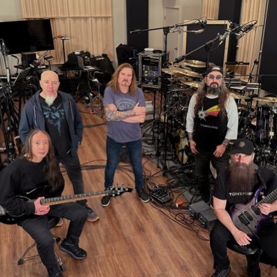 This is the official Twitter of the US Grammy Award winning progressive metal band Dream Theater.
