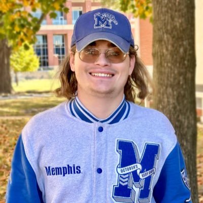 @MemphisJRSM '26 | Assistant Sports Editor @DHSports_01 | Memphis MBB Writer @midmajorball | They/them | Member @nlgja | Opinions are my own