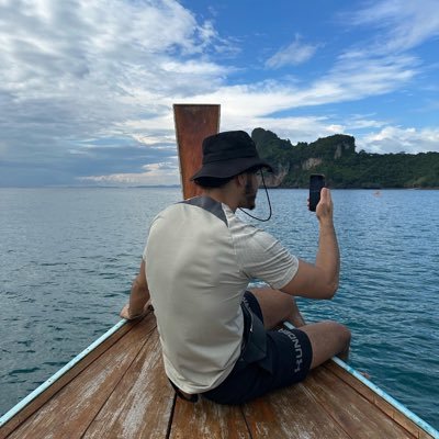 AnasKabotchi's profile picture. On a trop peur de mourir pour faire peur sauf quand on a des formateurs berbères