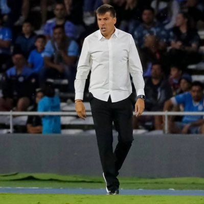 Cuenta oficial. Entrenador de Futbol. @Belgrano. Cerebro- Valentía- Determinación- Intensidad- Resiliencia