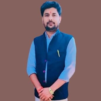 M.A. in Political science from Integral University.
 B.ed from Lucknow University CTET qualified.
Social Activist and Belonging to B.J.P. Sitapur(U.P.)