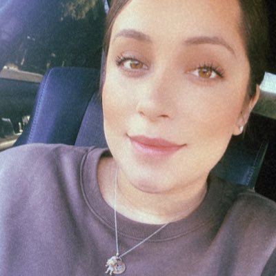 sandralopez21's profile picture. 