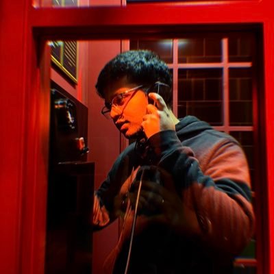 yuv_ray's profile picture. Music 🎧 | Machine Learning Enthusiast 👨‍💻 |  Data Scientist 💻