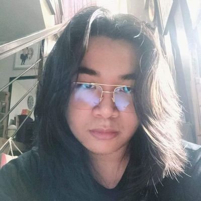 ShutUpAndScream's profile picture. C'est comme ça