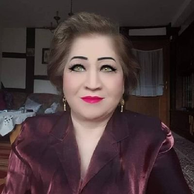واژه ها را میبینی؟
که در میان شعر هایم
فقط تو را دوست دارم..
🍁🍃🍁🍃🍁