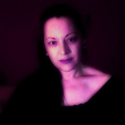 Emma DM Profile
