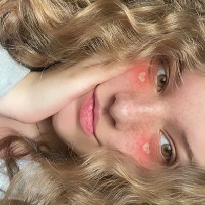 soph_pkrs's profile picture. lov lov