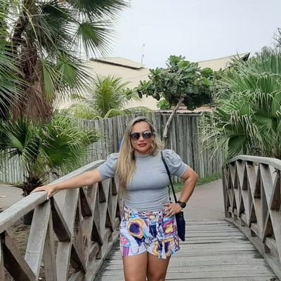 Elciele21's profile picture. 