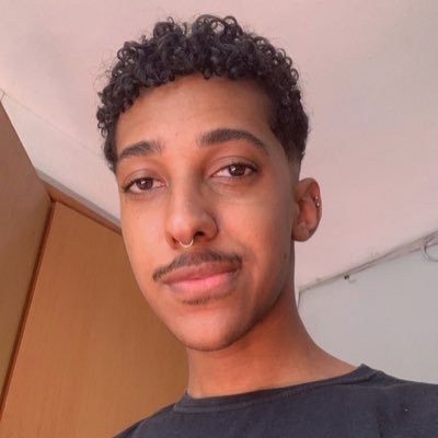 omateusvalentim's profile picture. Nada menos que tudo