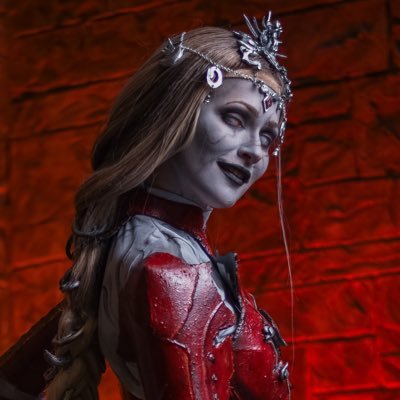 Phase. 28. she/her. cosplayer. bg3/dnd/bioware/soulsborne enthusiast. side acct is @phaseatknight / send business inquiries to phaseknightcosplay@gmail.com