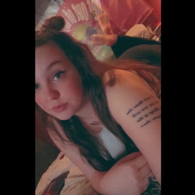I am a 26 year old mother who loves to read and play video games🩷 Come check out my Twitch🩷 I play Call of Duty, Fortnite, Rocket League and many more🩷