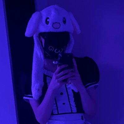 Perfidious2364's profile picture. 