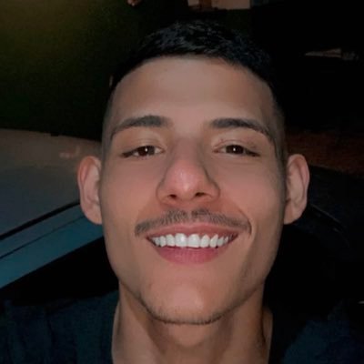pedrohenmacedo's profile picture. terror pra mim é filme, você é comédia