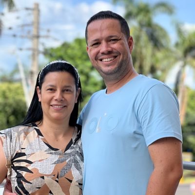 rsmoda's profile picture. PERK'S