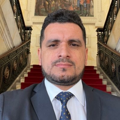 ExCandidato Gobernación de Antioquia 2024-2027. . Emprendedor 🇨🇴 Mi Pasión el Federalismo Parlamentario y el Ord/Territorial. Colombia Federal.🇨🇭UNIGE❤️
