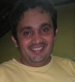 Funcionário Público, Estudante Universitário do Curso de Gestão Publica.