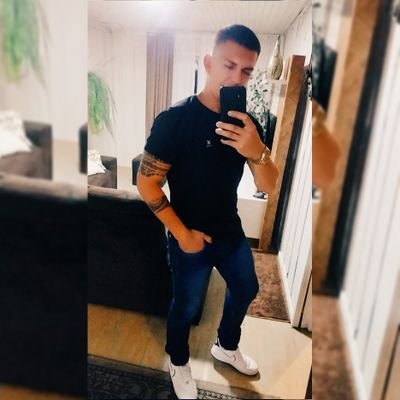 A vida é muito curta pra não viver sorrindo por aí!
⚓