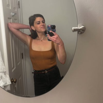 emilykmay's profile picture