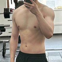 偏爱上翘 (@qiao15980) 's Twitter Profile
