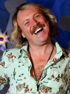 How do. This is Keith Lemon's LemonAid TwittOR page. Keith's Dream Meckin' team are here to tell you all you need to know about his radicool telly show Oooosh!