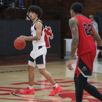 Freshman @ UA Cossatot Basketball (JUCO) | Pos: PG | Ht: 6’0 | Wt: 165lbs | Email: edwinaquino215@yahoo.com | Believer ✝️