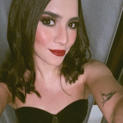 MariaMolina_32's profile picture. Biologist and mom of a cute 🐶