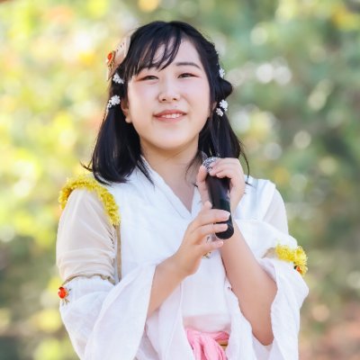 「知多娘。」のおとたちばなひめ役の久野夕萌です！愛知県東浦町と知多半島をPRするご当地声優アイドルです。この春からJKになりました。東浦町はブドウの産地で徳川家康のお母さん於大の方が生まれた町です。ふつつかものですがよろしくお願いします。