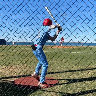 C/O 2027 // P/Util. // 6’0// 175//Chisholm High School// 580-542-3549 //Email: joahjeffries@yahoo.com
