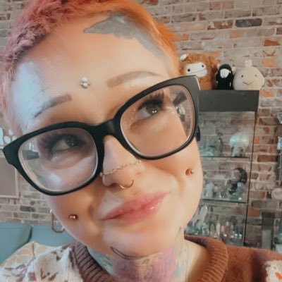 Tattooer, Dog Mom, Lover of books and equality.