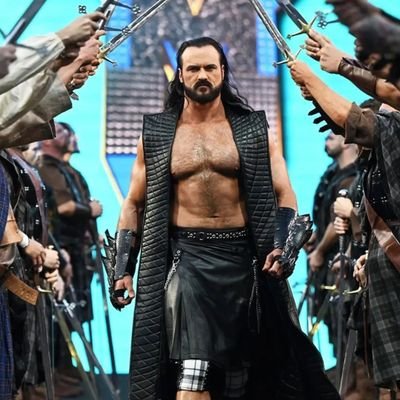 @DMcintyreWWE parody account. ⫸ No more Broken Dreams, no more fairytale endings. The only thing that stands on the marquee is dominance.