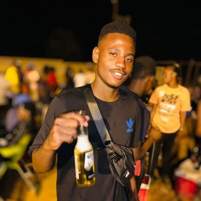 Vkzola1's profile picture. WhatsApp Number  073 924 5806